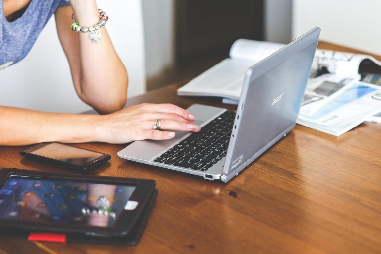 Generate More Leads with LeadPropeller’s Latest Feature: Live Chat